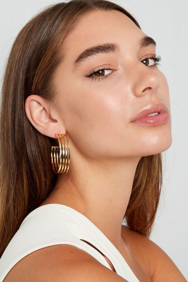 The Ultimate Guide to Waterproof Jewellery