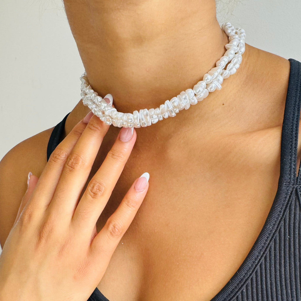 Pearl necklaces waterproof