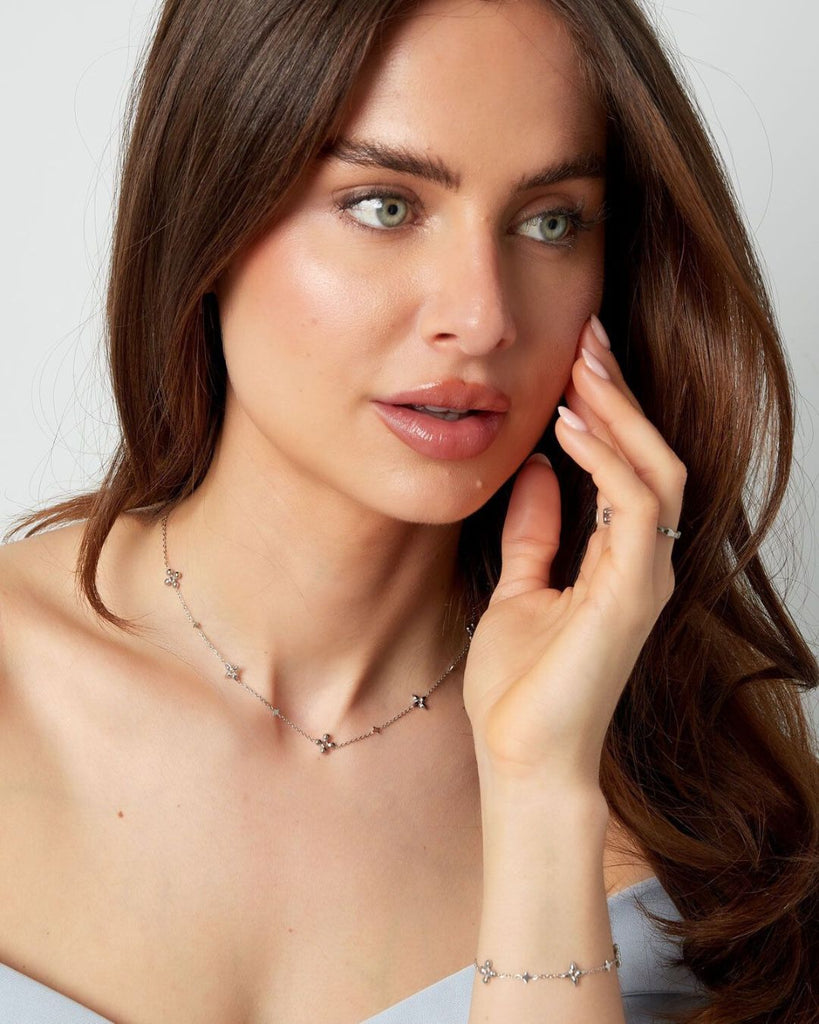 Gold necklaces waterproof