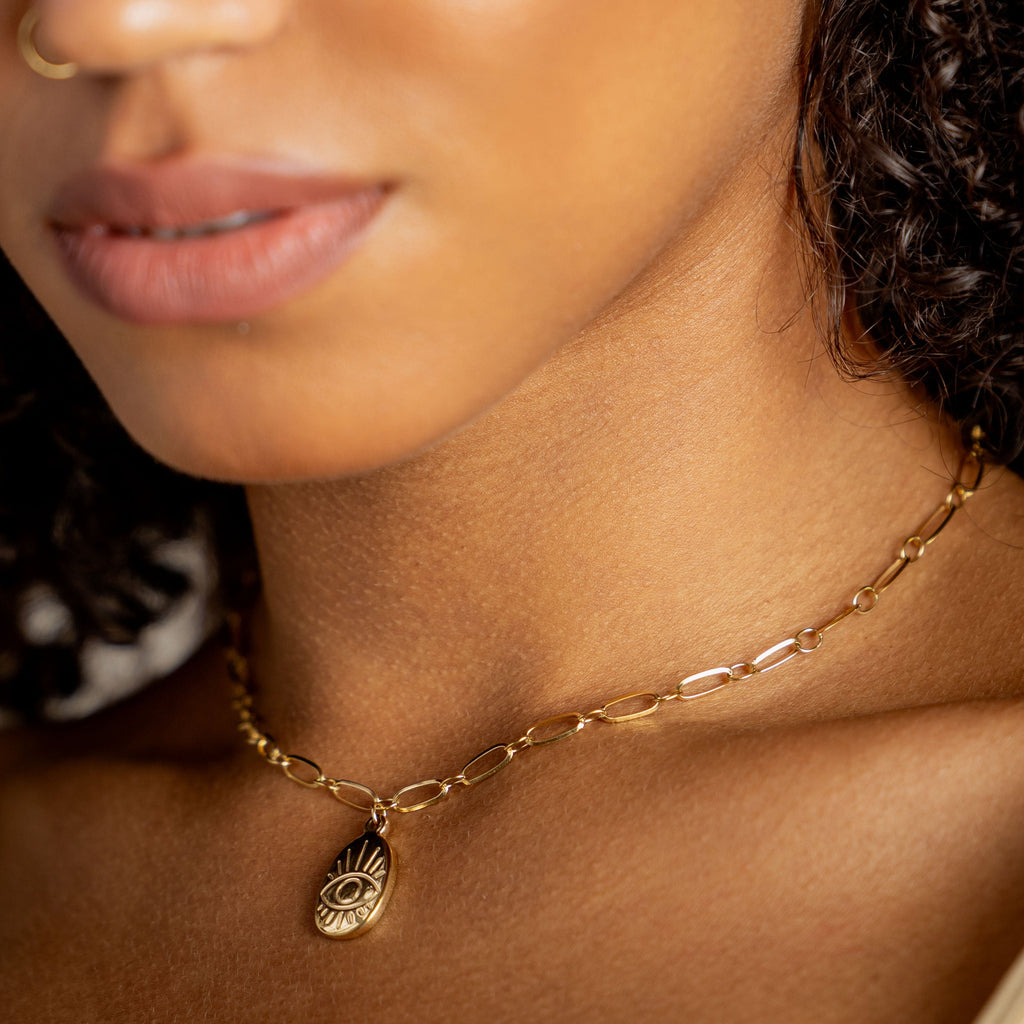 Gold necklaces waterproof