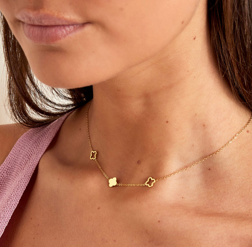 Waterproof sweatproof jewellery Gold dainty minimalist clover necklaces